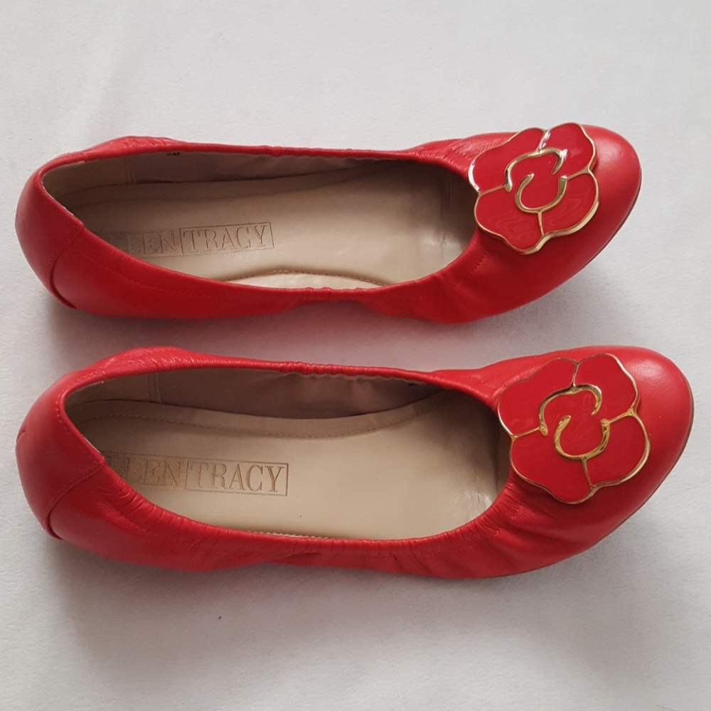 Ellen Tracy || Arielle Ballet Flats